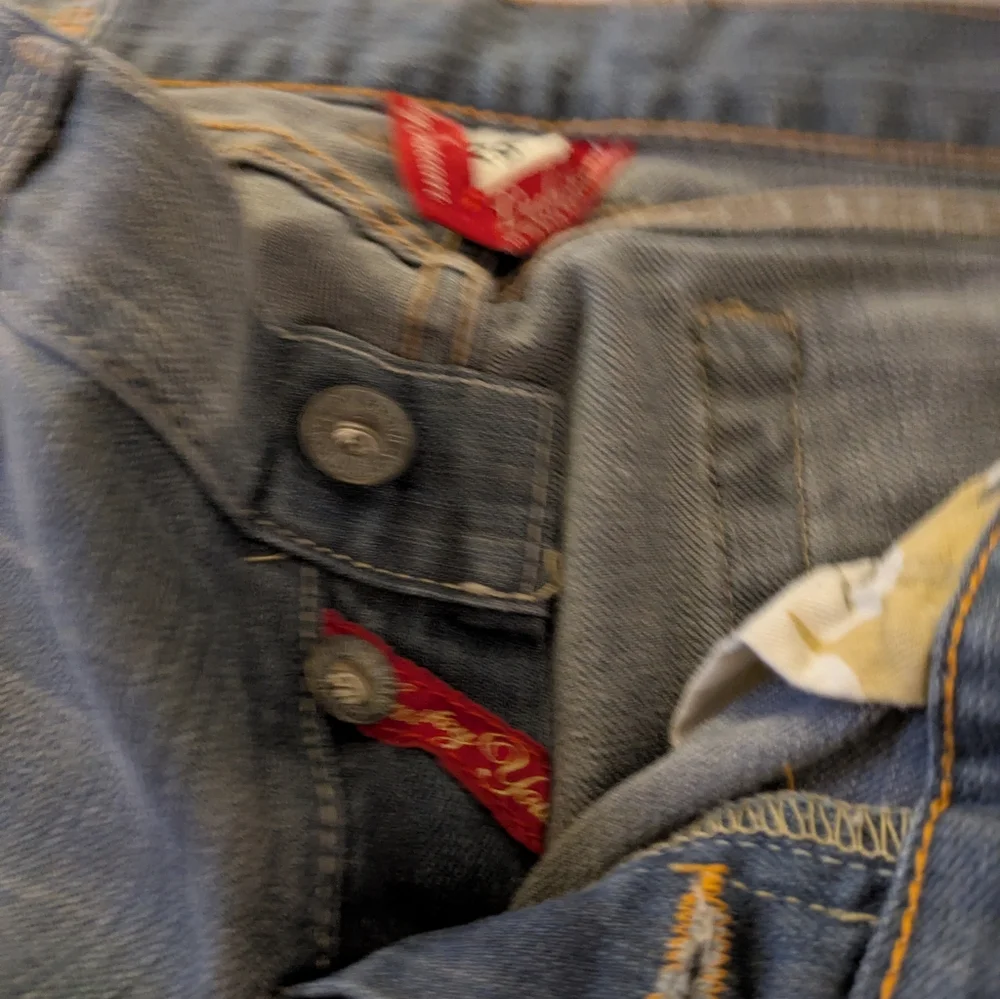 Vintage Lucky Brand Women's Light Bluish Gray Embroidered Jeans. Size 8/29 - Picture 8 of 16